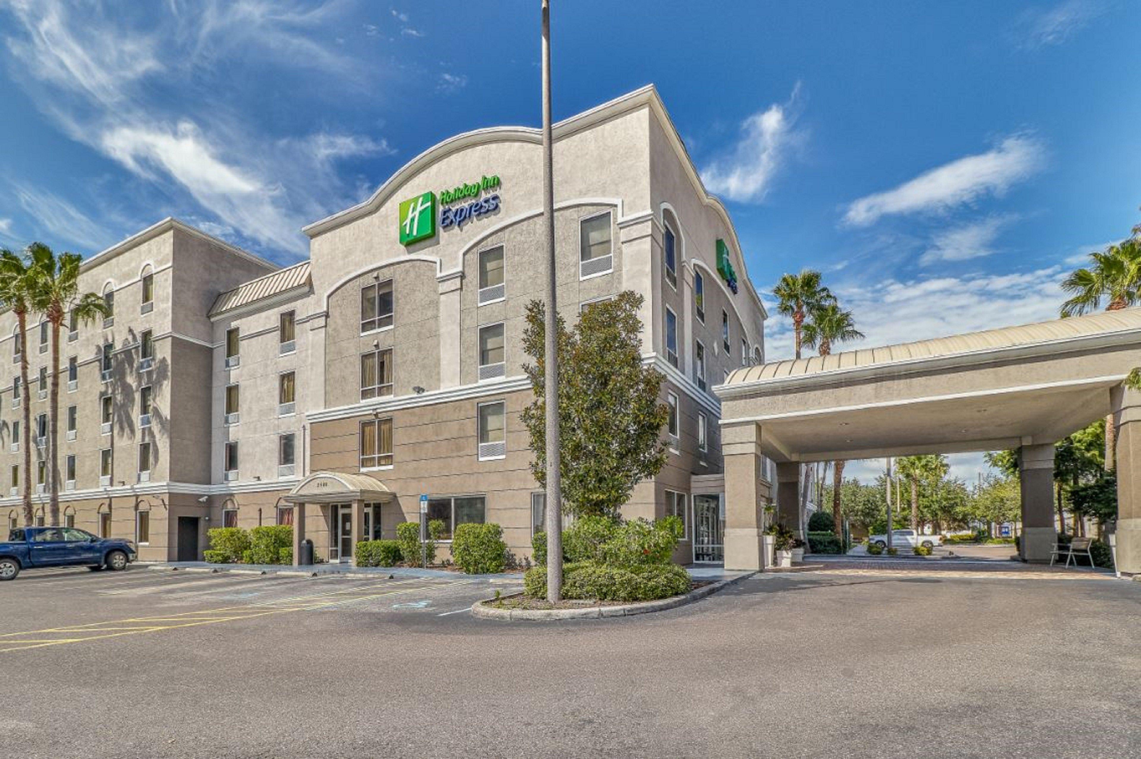 Holiday Inn Express Hotel & Suites Clearwater Us 19 North By Ihg Екстериор снимка