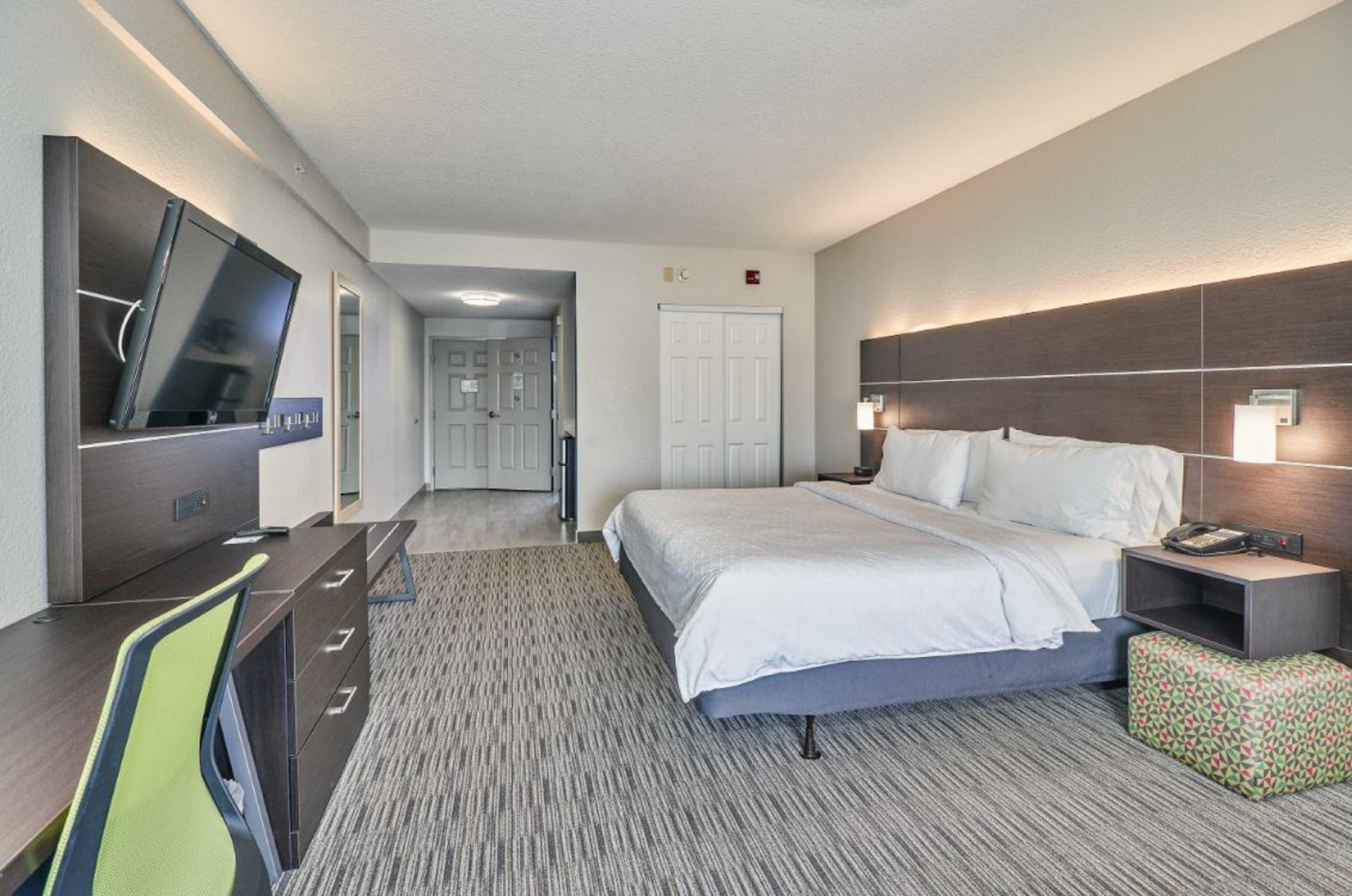 Holiday Inn Express Hotel & Suites Clearwater Us 19 North By Ihg Екстериор снимка