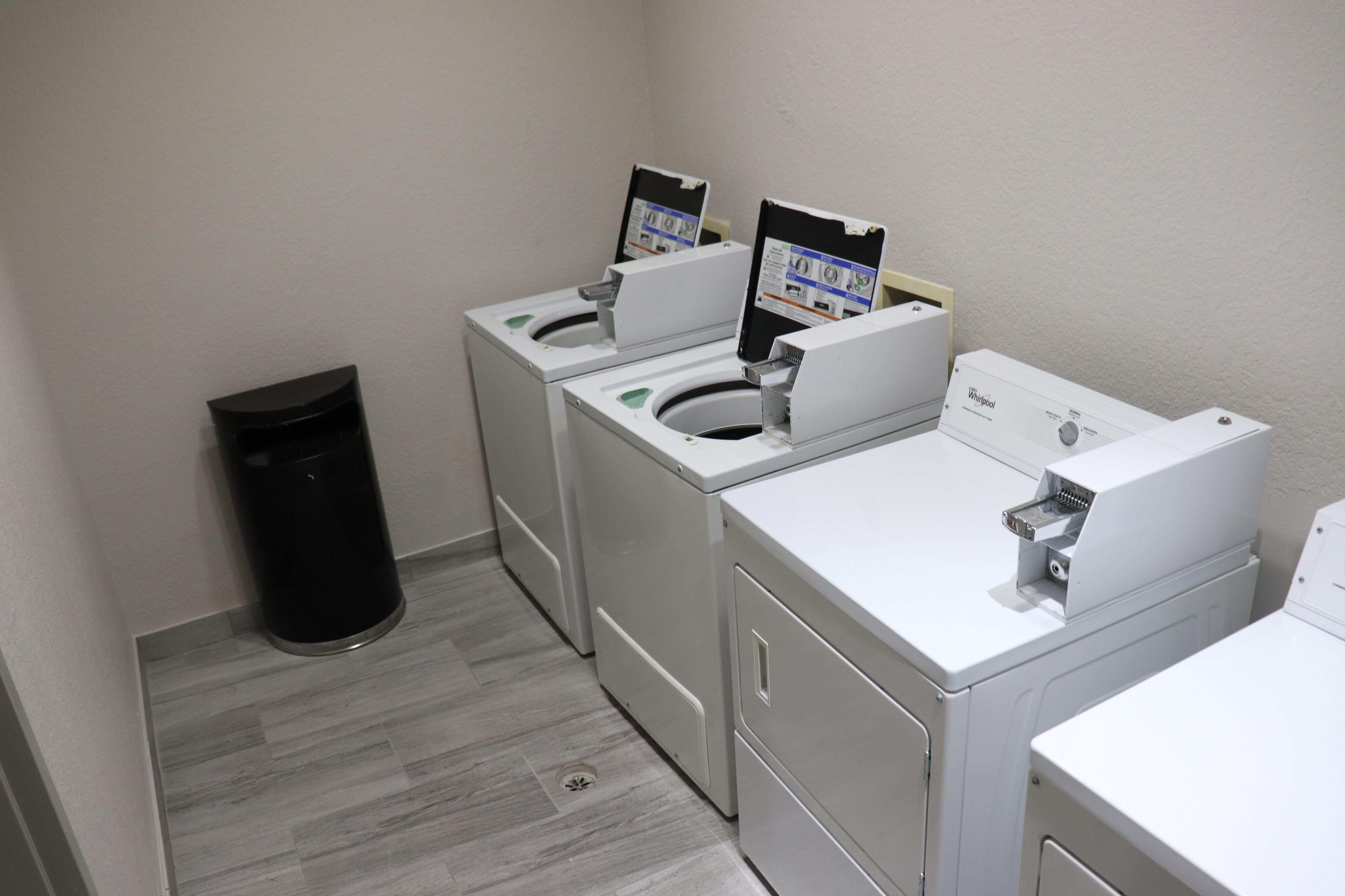 Holiday Inn Express Hotel & Suites Clearwater Us 19 North By Ihg Екстериор снимка