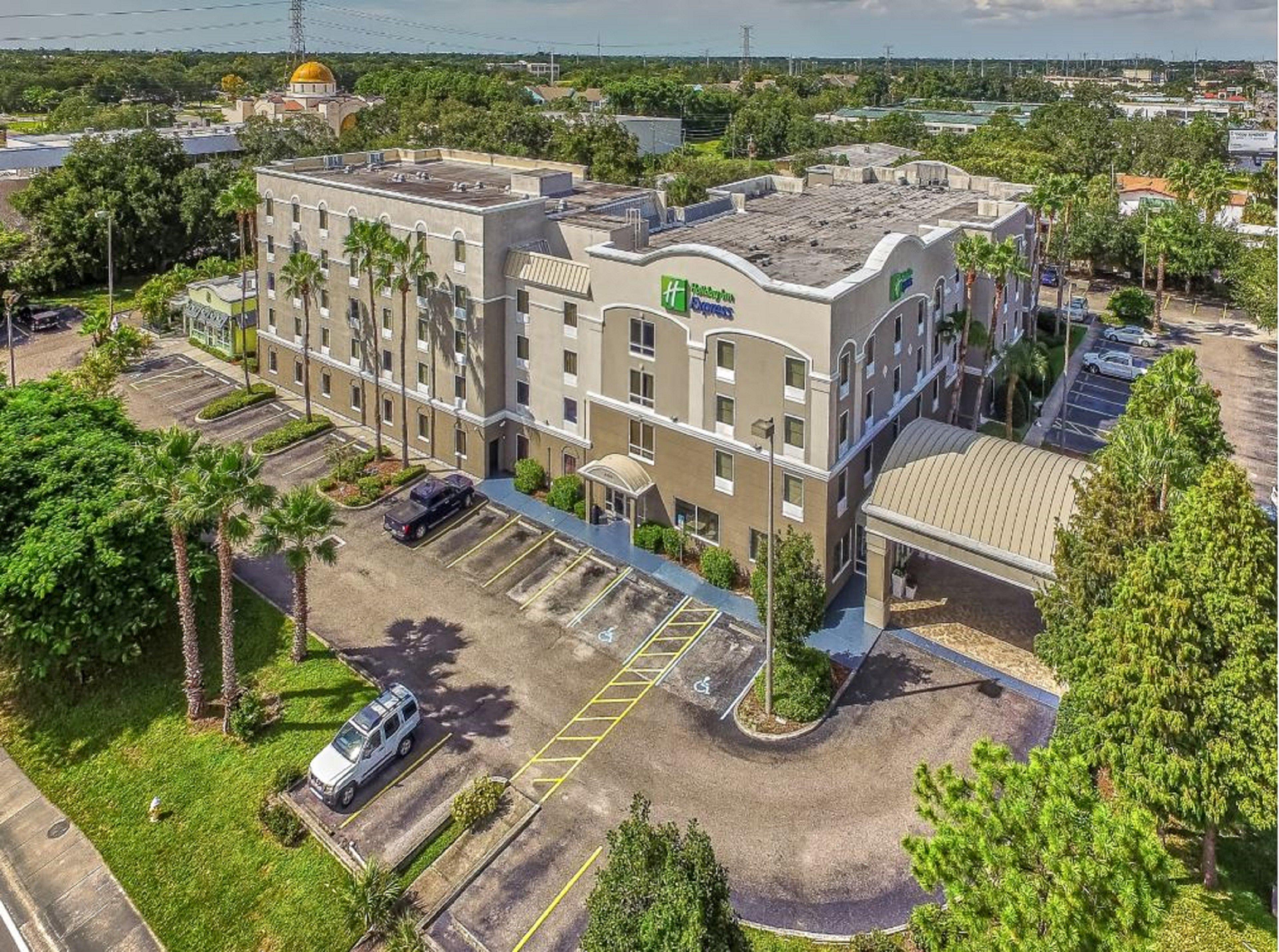 Holiday Inn Express Hotel & Suites Clearwater Us 19 North By Ihg Екстериор снимка