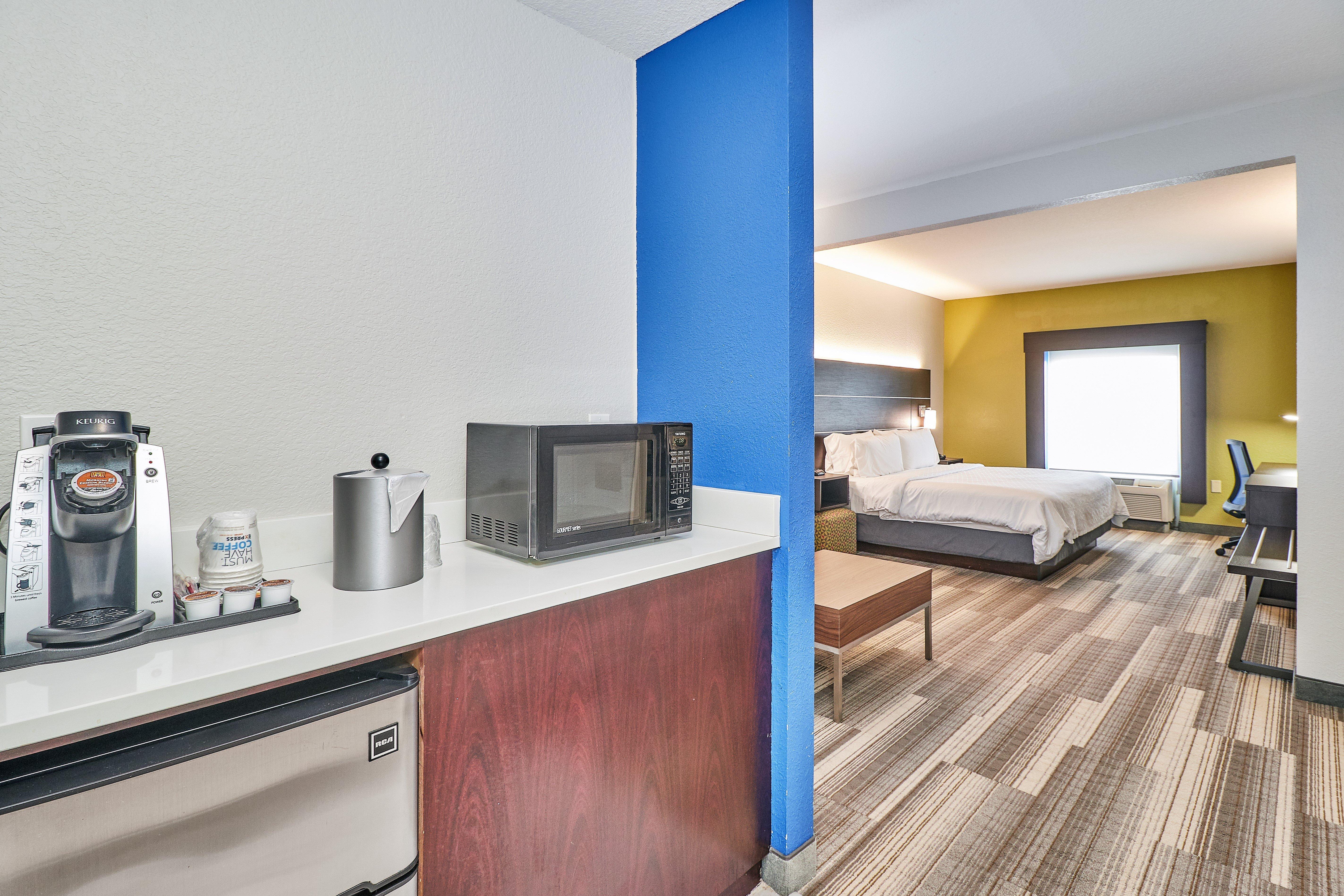 Holiday Inn Express Hotel & Suites Clearwater Us 19 North By Ihg Екстериор снимка