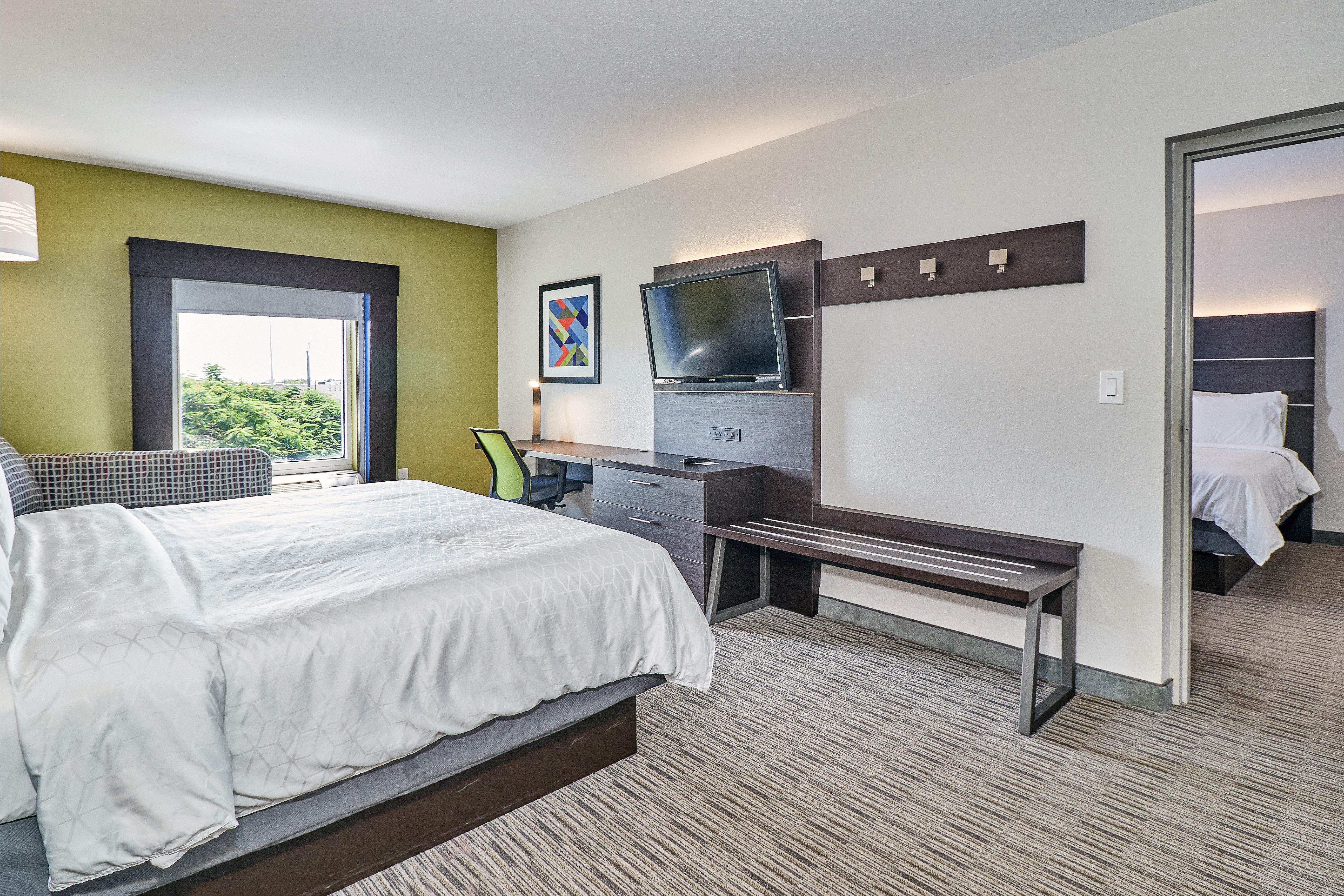 Holiday Inn Express Hotel & Suites Clearwater Us 19 North By Ihg Екстериор снимка