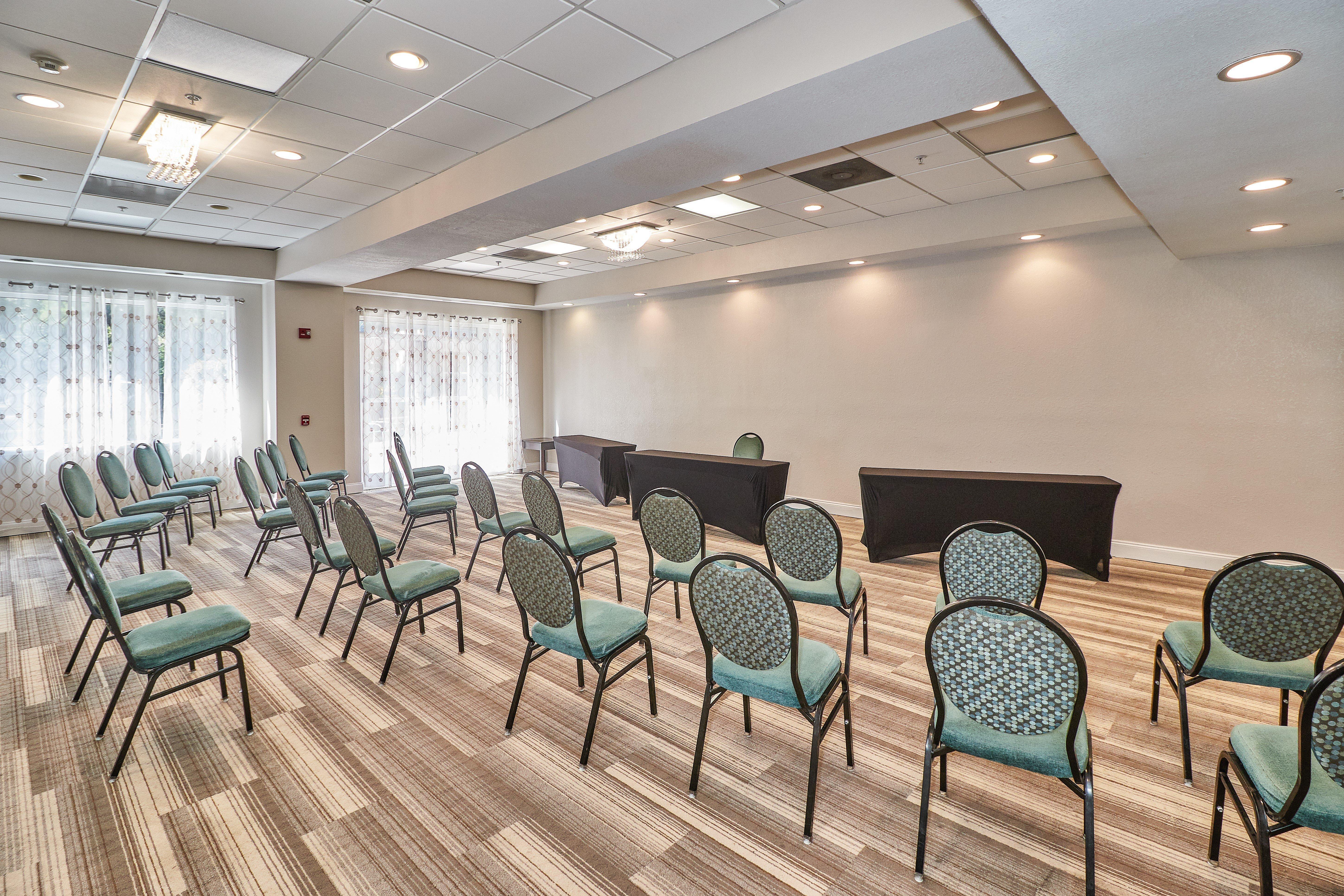 Holiday Inn Express Hotel & Suites Clearwater Us 19 North By Ihg Екстериор снимка